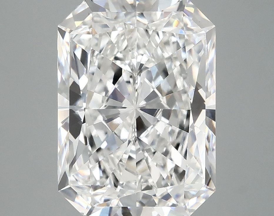 4.02 ct. radiant Lab Grown Diamond front image