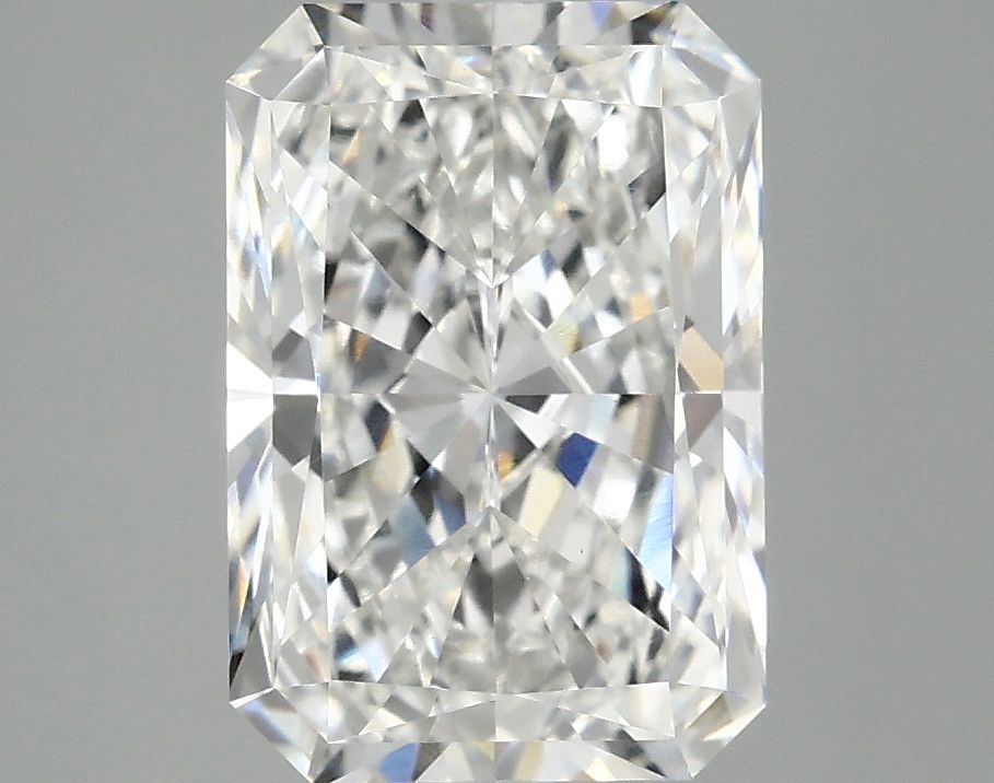 3.08 ct. radiant Lab Grown Diamond front image
