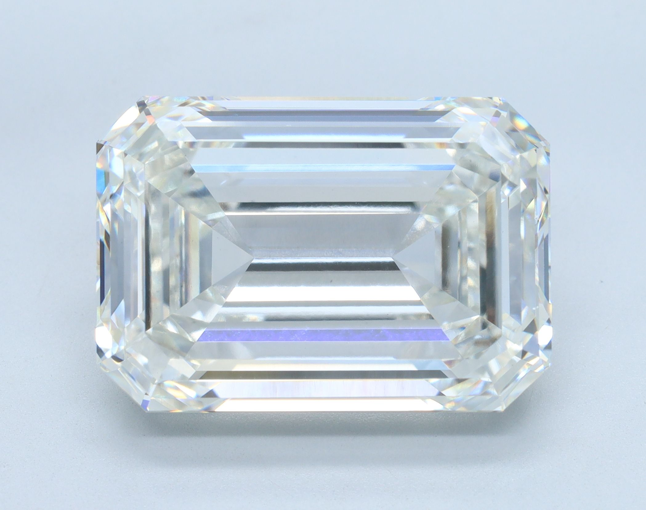 19.02 ct. emerald Lab Grown Diamond front image
