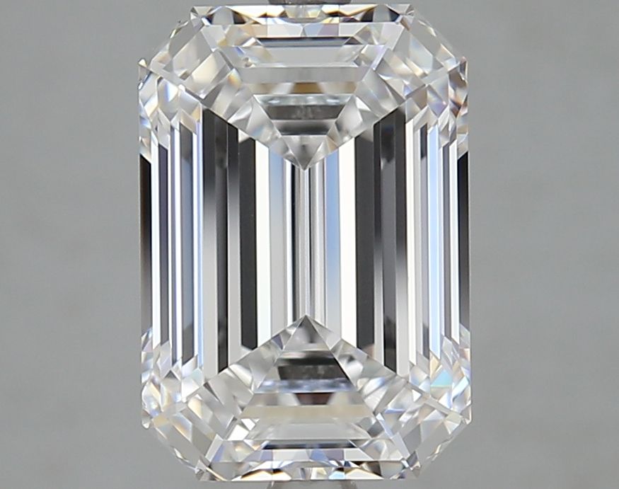 4.12 ct. emerald Lab Grown Diamond front image