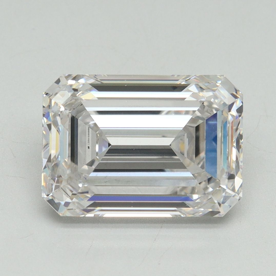 4.22 ct. emerald Lab Grown Diamond front image
