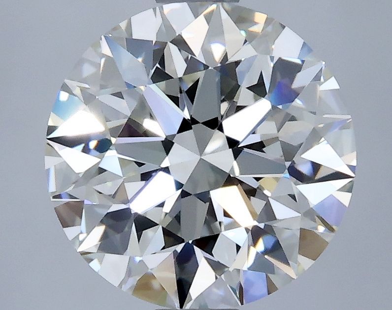1.62 ct Round diamond