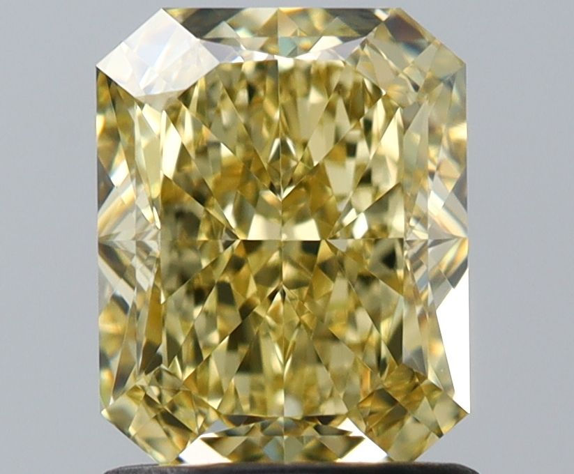 1.51 ct Radiant diamond