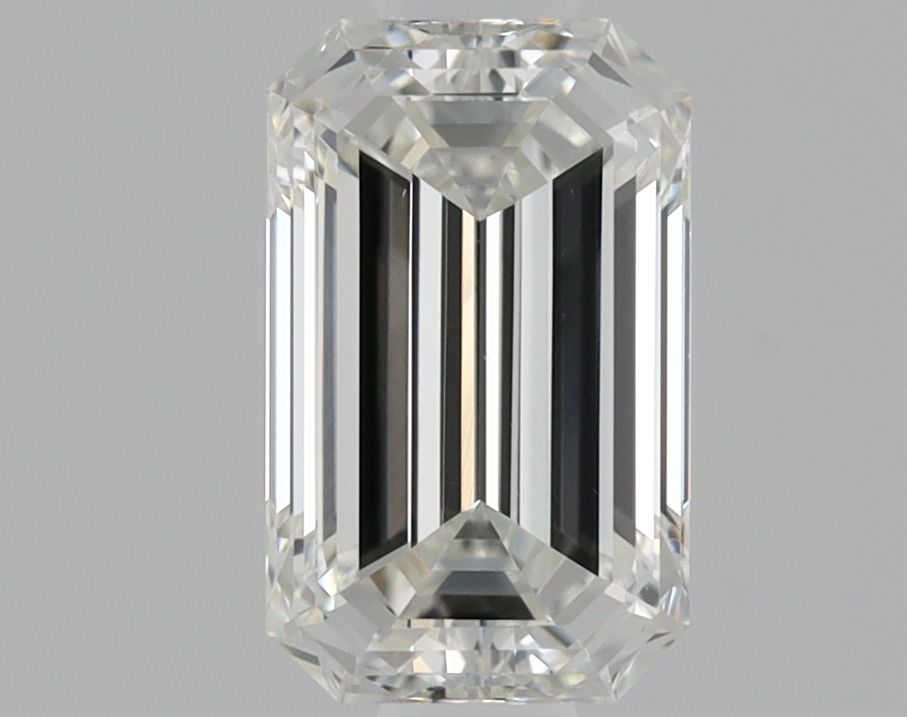 0.70 ct Emerald diamond