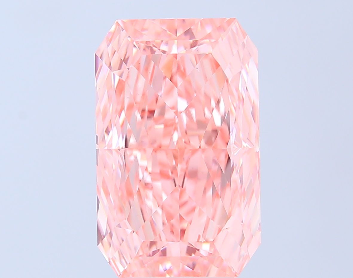 9.00 ct. radiant Lab Grown Diamond front image