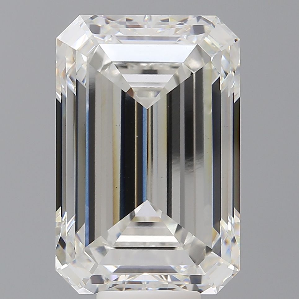 11.59 ct. emerald Lab Grown Diamond front image
