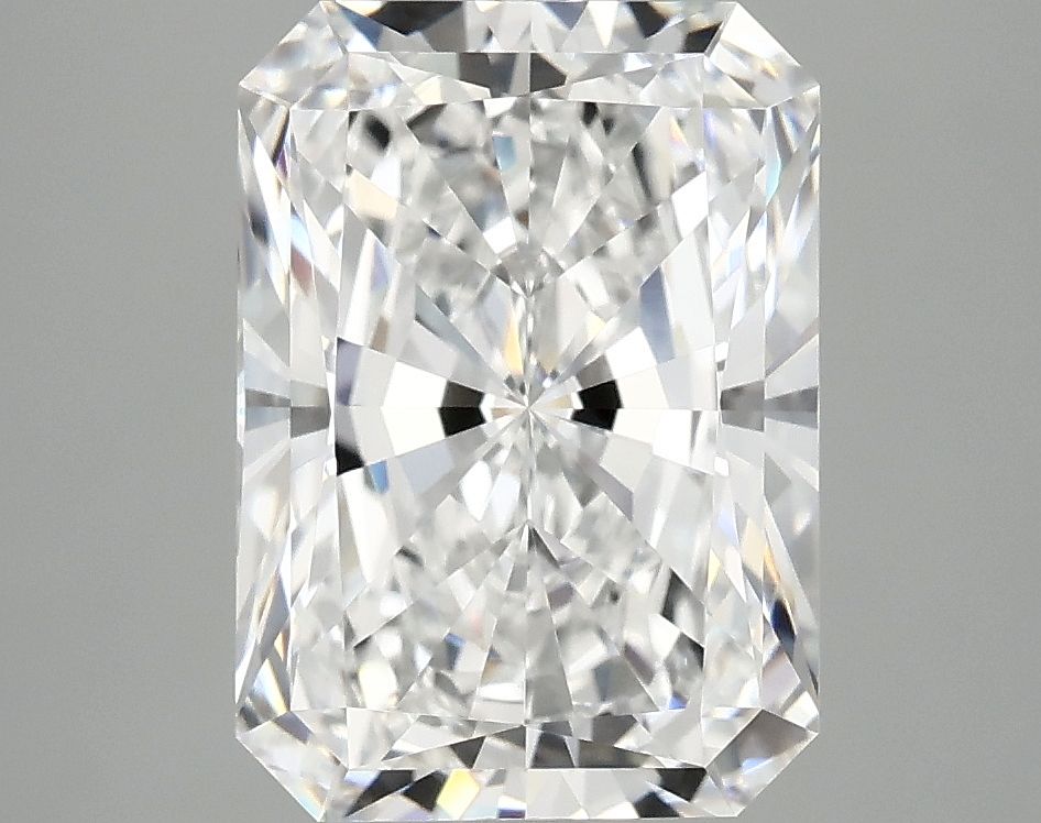 3.96 ct. radiant Lab Grown Diamond front image