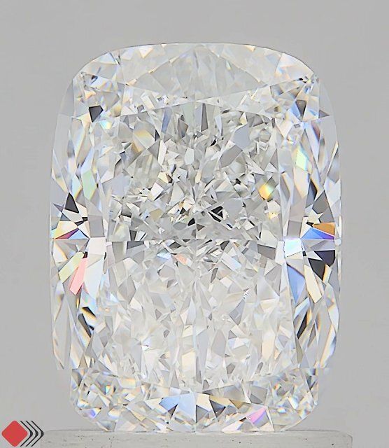 1.55 ct lab-grown Cushion modified Diamond