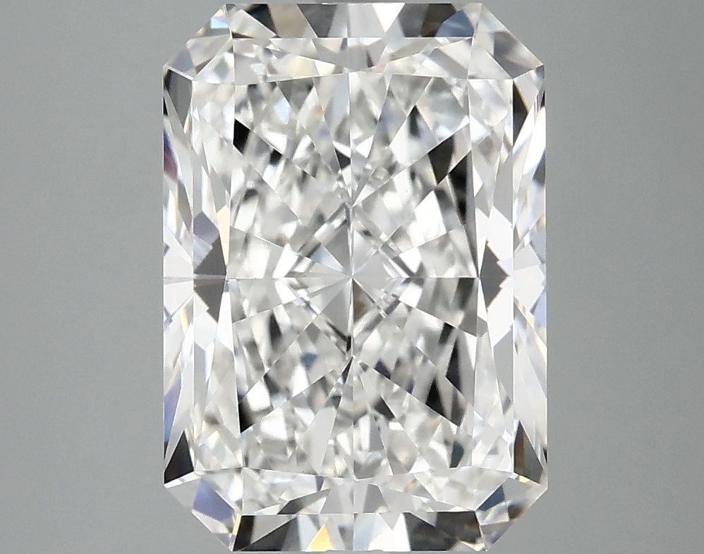 4.05 ct. radiant Lab Grown Diamond front image