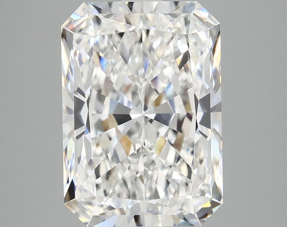 4.19 ct. radiant Lab Grown Diamond front image