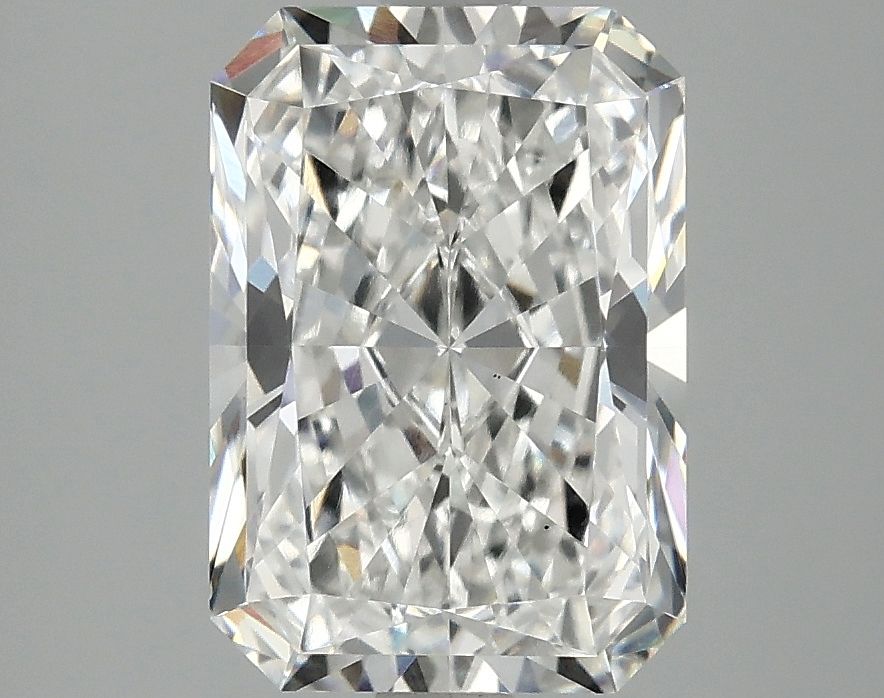 2.99 ct. radiant Lab Grown Diamond front image