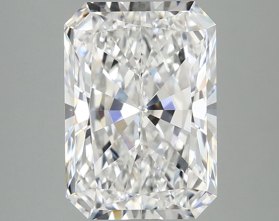 3.86 ct. radiant Lab Grown Diamond front image