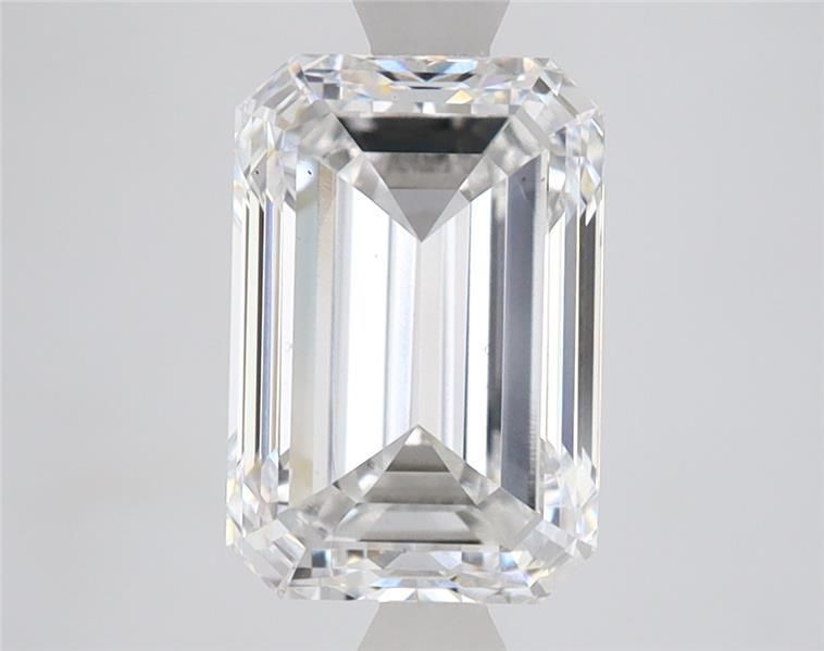 3.02 carat e VS2 EX Cut IGI emerald diamond