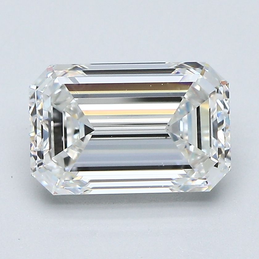 2.50 ct Emerald diamond