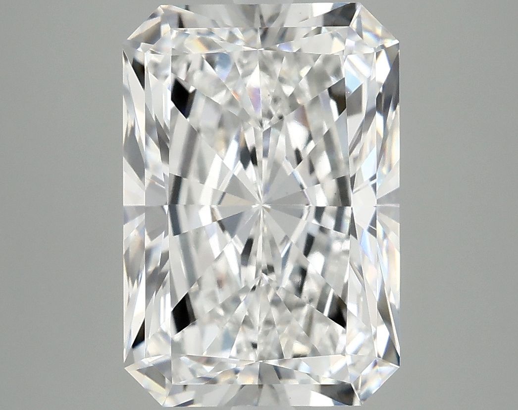 4.90 ct. radiant Lab Grown Diamond front image