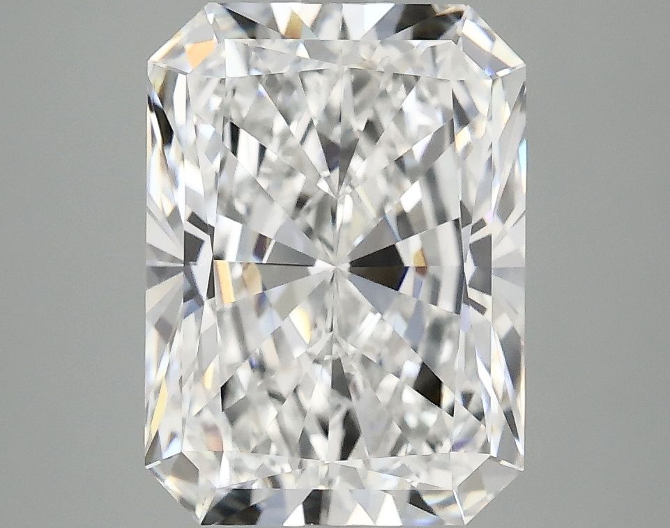 4.20 ct. radiant Lab Grown Diamond front image