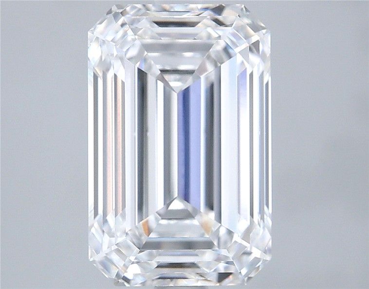 4.25 ct. emerald Lab Grown Diamond front image