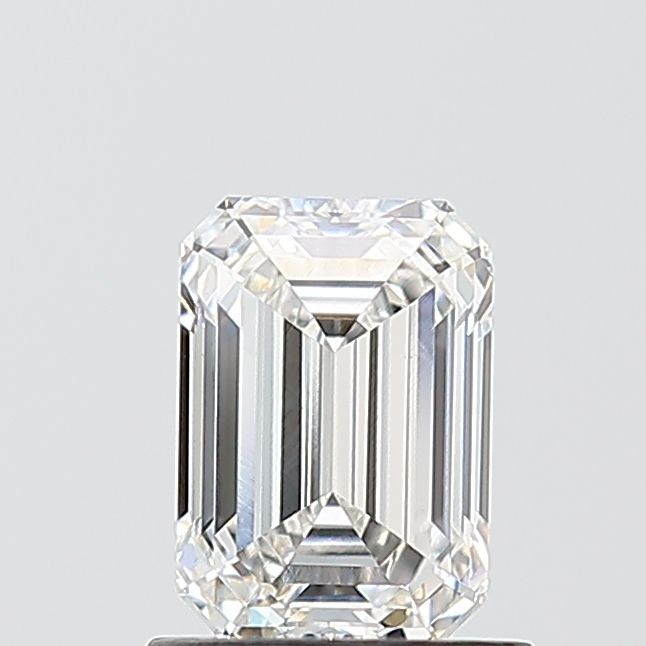 1.05 ct lab-grown Emerald Diamond