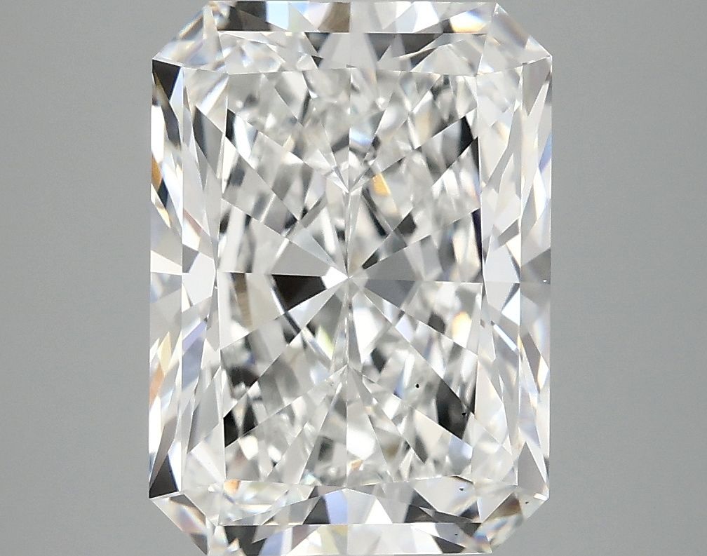 5.00 ct. radiant Lab Grown Diamond front image