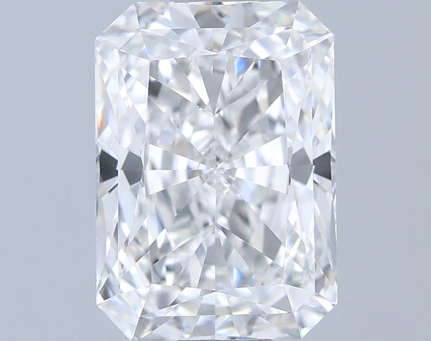1.04 ct. radiant Lab Grown Diamond front image