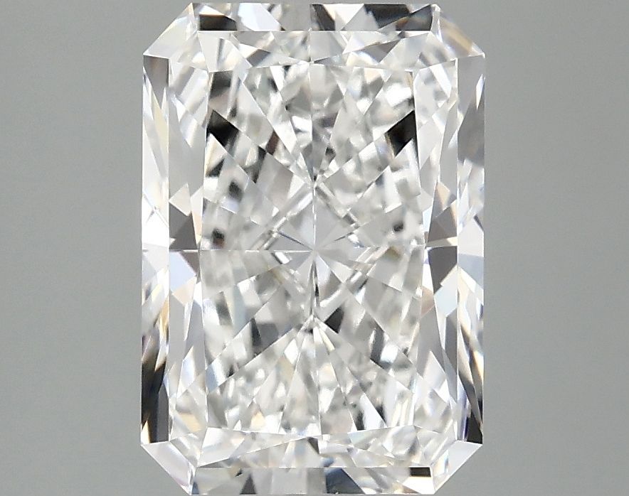 2.93 ct. radiant Lab Grown Diamond front image