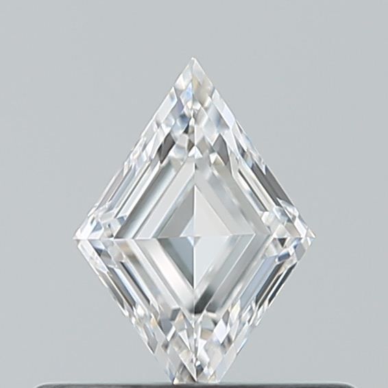 0.3 ct Lozenge Diamond