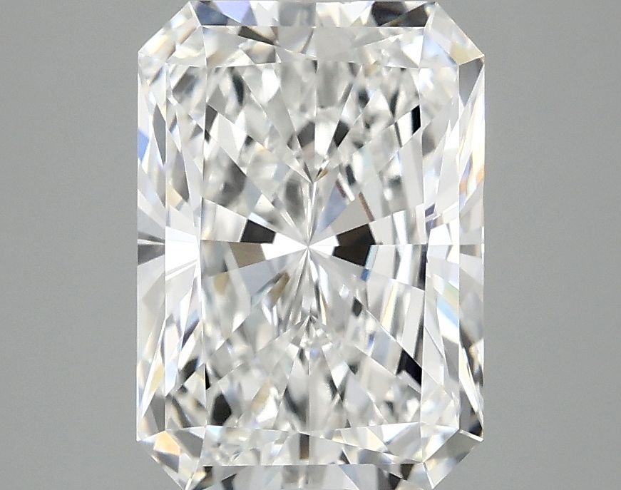 3.09 ct. radiant Lab Grown Diamond front image