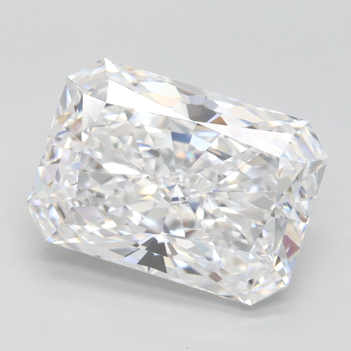 3.53 ct. radiant Lab Grown Diamond front image