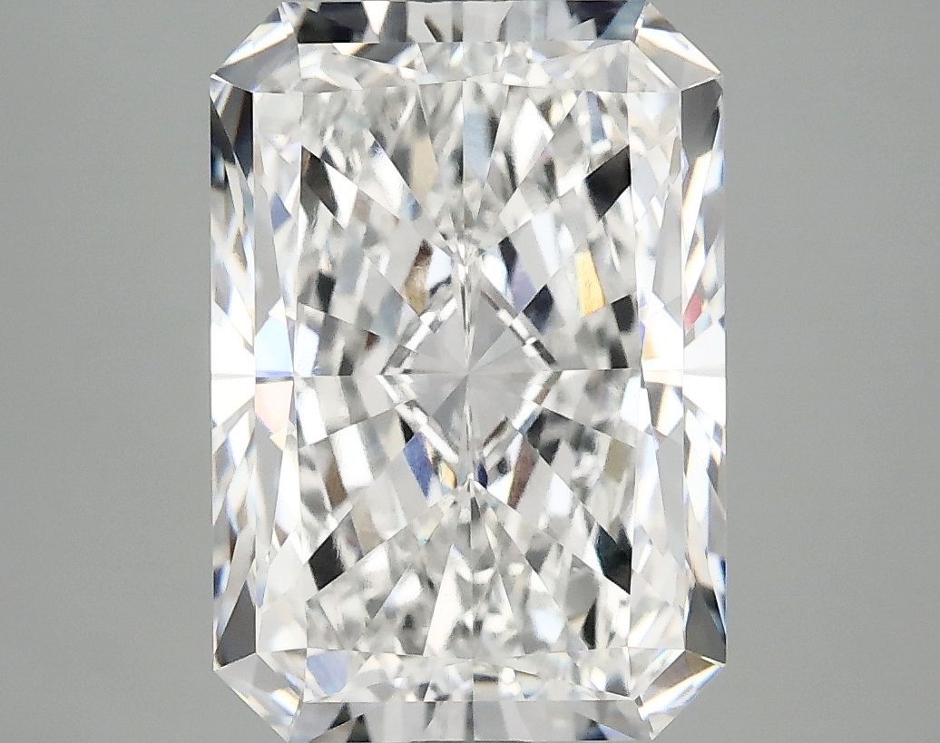 5.04 ct. radiant Lab Grown Diamond front image