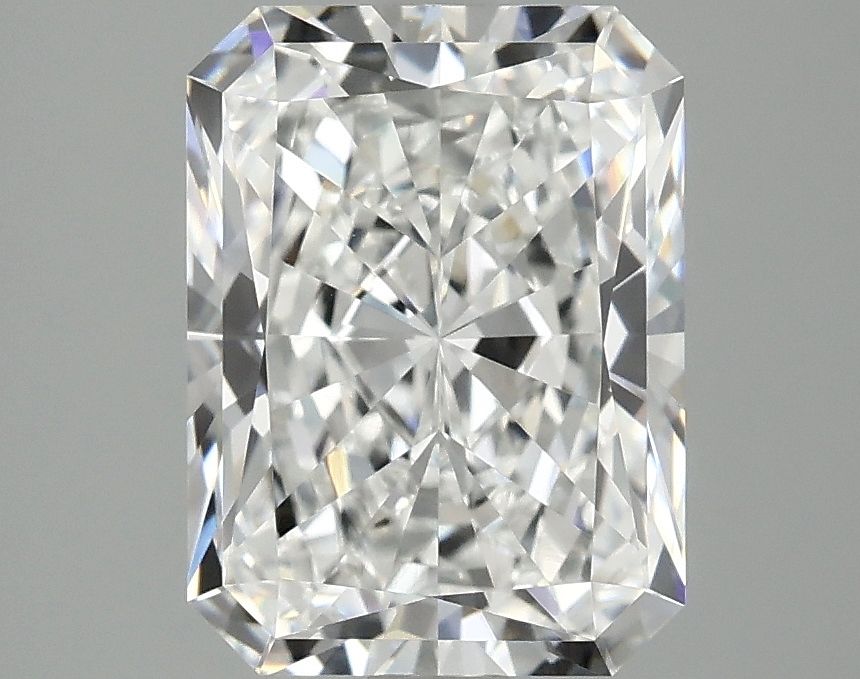 2.85 ct. radiant Lab Grown Diamond front image