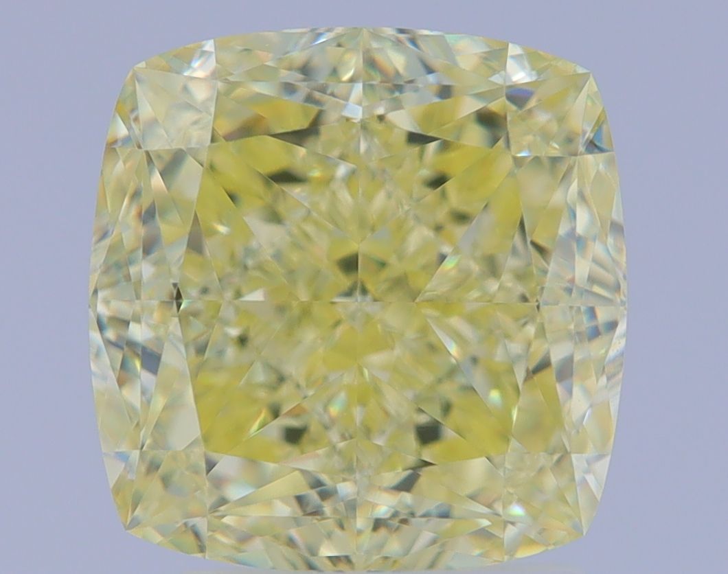 3.42 ct Cushion Brilliant diamond