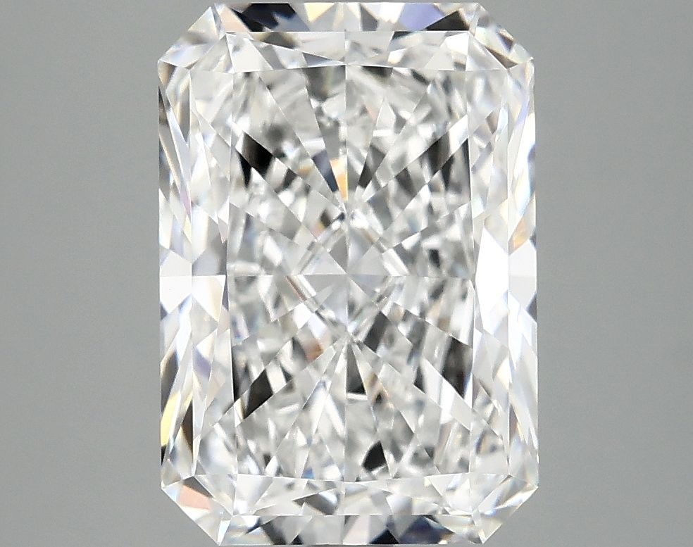 4.17 ct. radiant Lab Grown Diamond front image