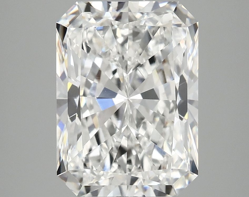 4.05 ct. radiant Lab Grown Diamond front image