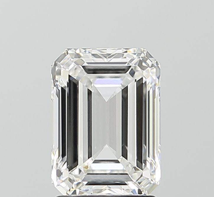 2.26 ct. emerald Lab Grown Diamond front image
