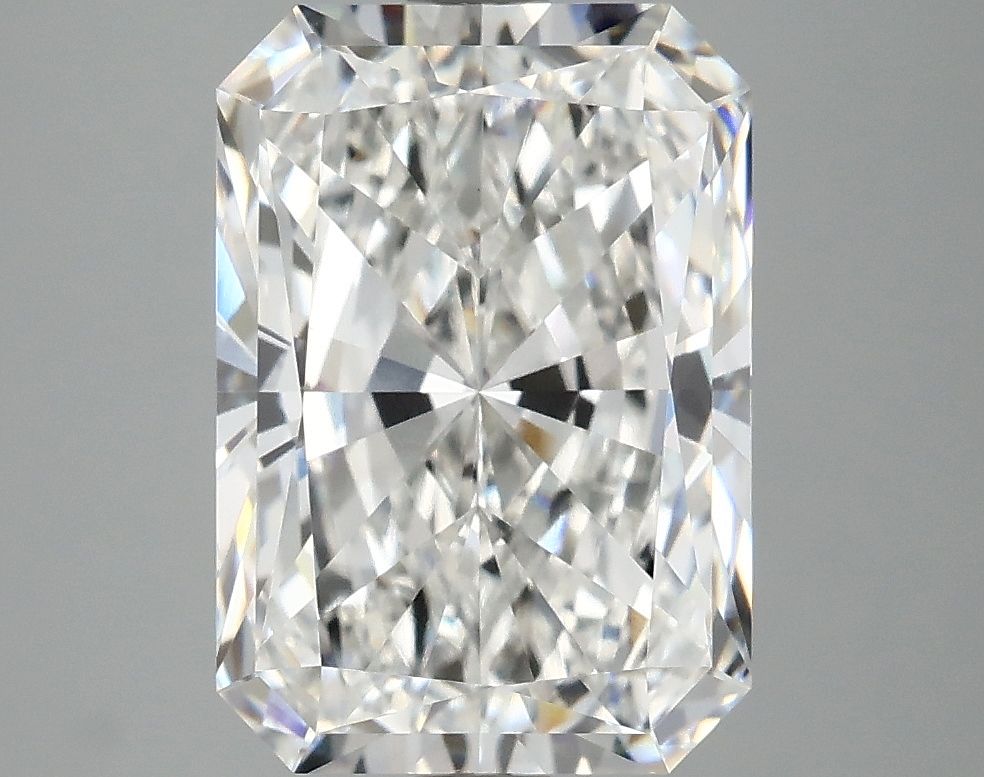 4.08 ct. radiant Lab Grown Diamond front image