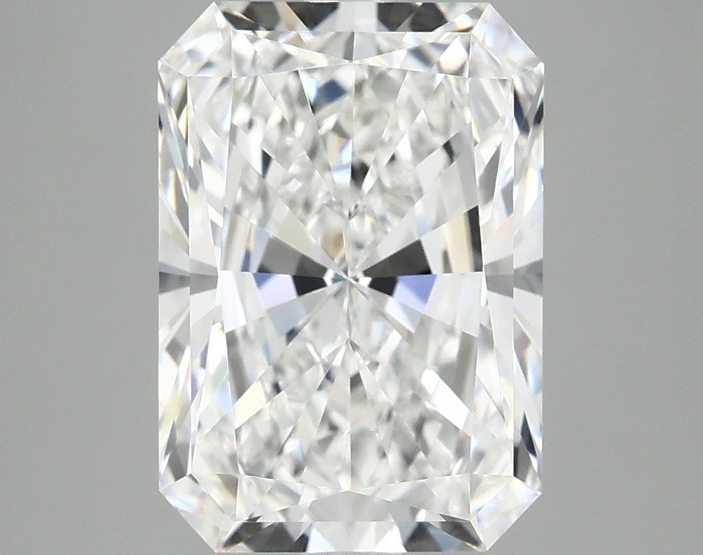 4.05 ct. radiant Lab Grown Diamond front image