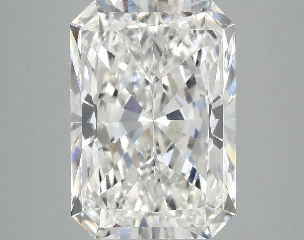 5.04 ct. radiant Lab Grown Diamond front image