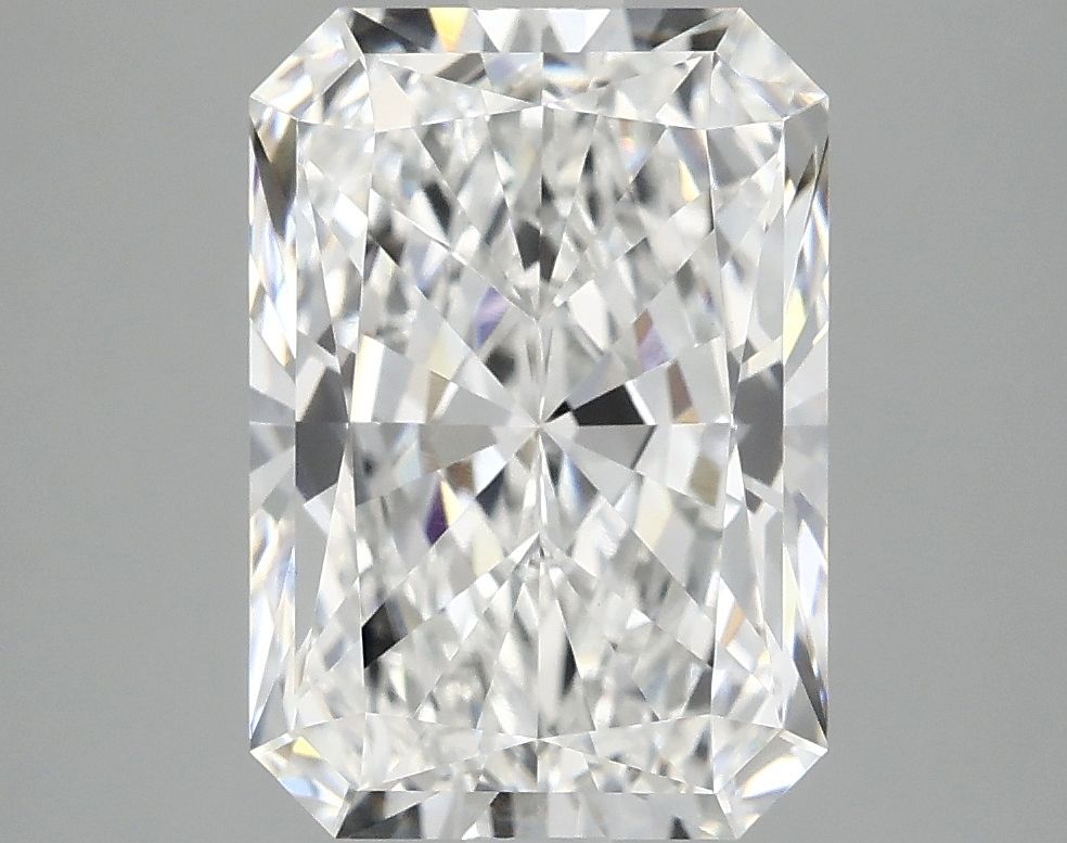3.86 ct. radiant Lab Grown Diamond front image