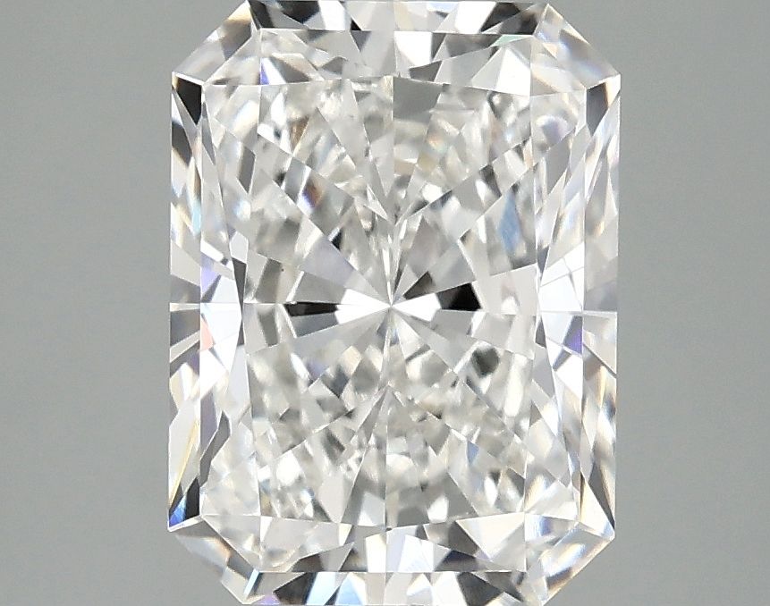 3.09 ct. radiant Lab Grown Diamond front image