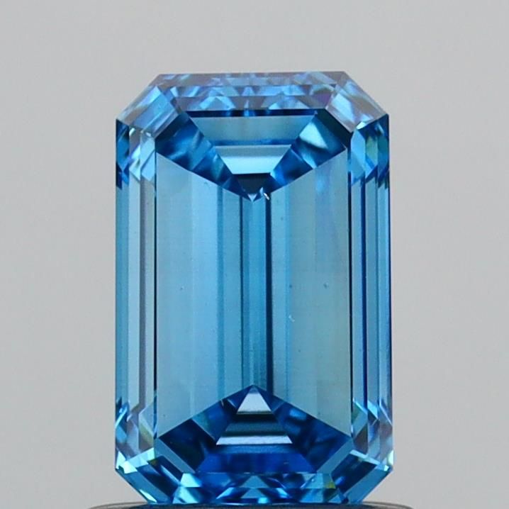 1.02 ct Emerald diamond