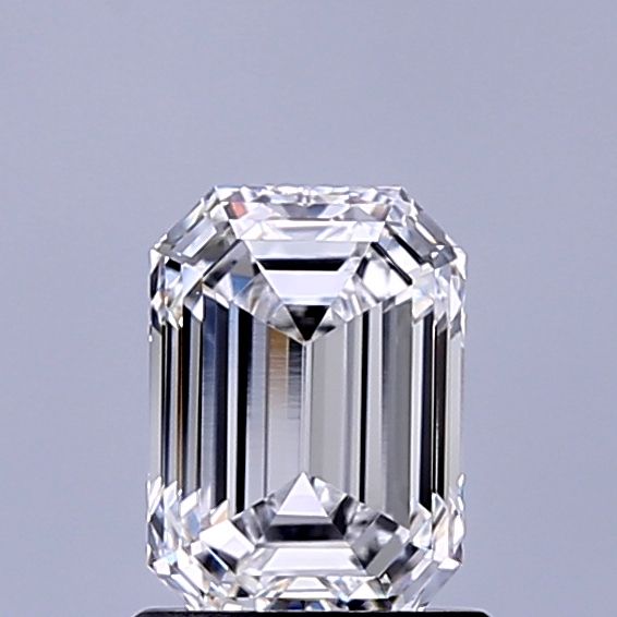 1.23 ct. emerald Lab Grown Diamond front image