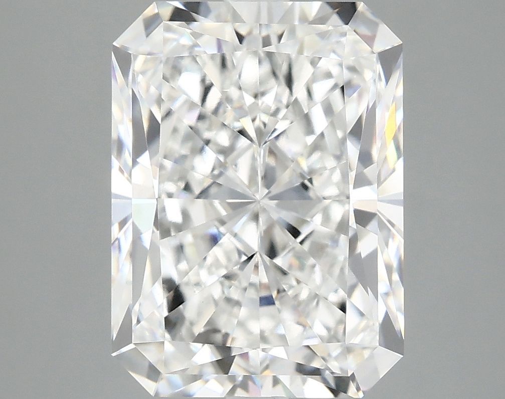 4.80 ct. radiant Lab Grown Diamond front image