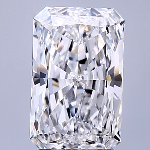 2.70 ct. radiant Lab Grown Diamond front image