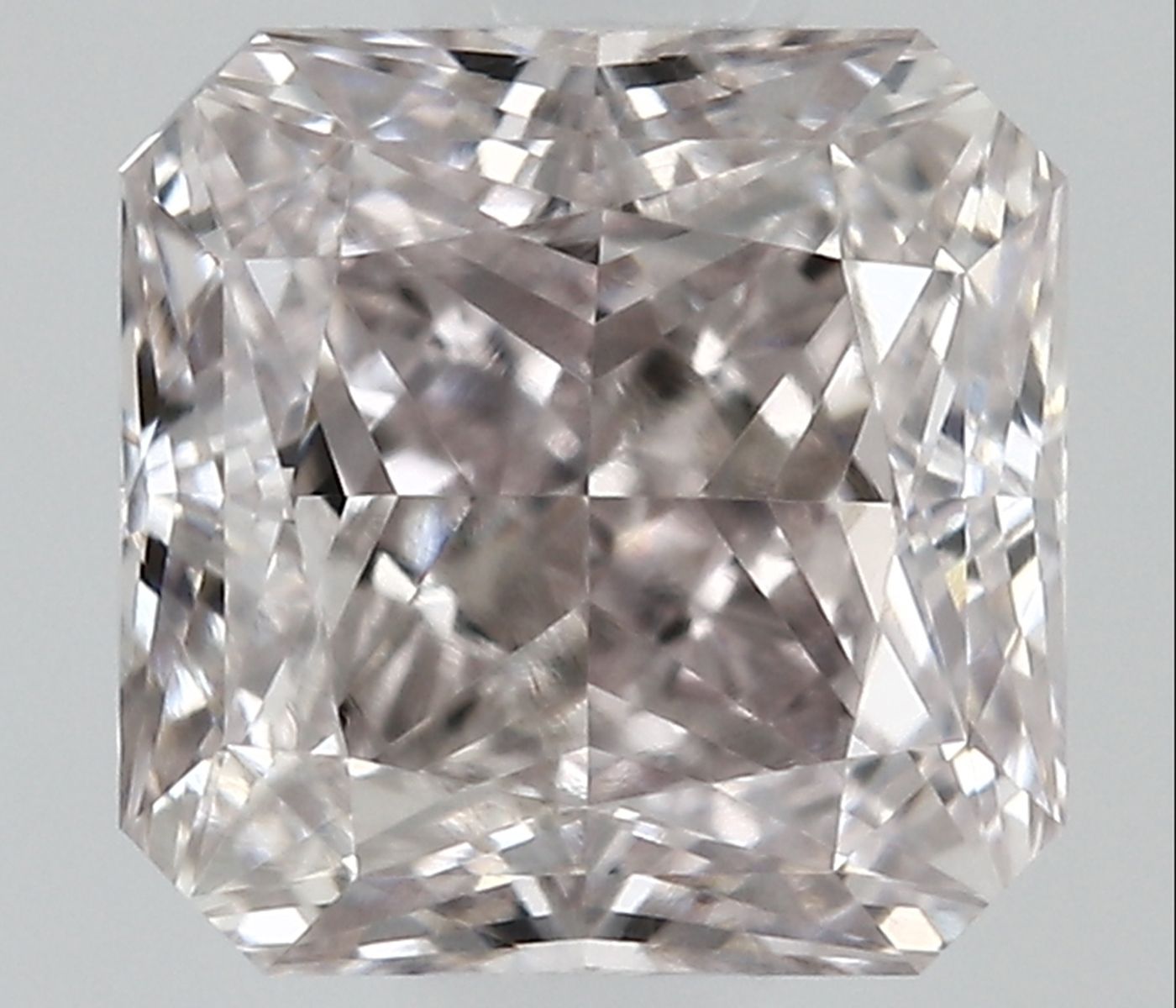 0.70 ct Radiant diamond