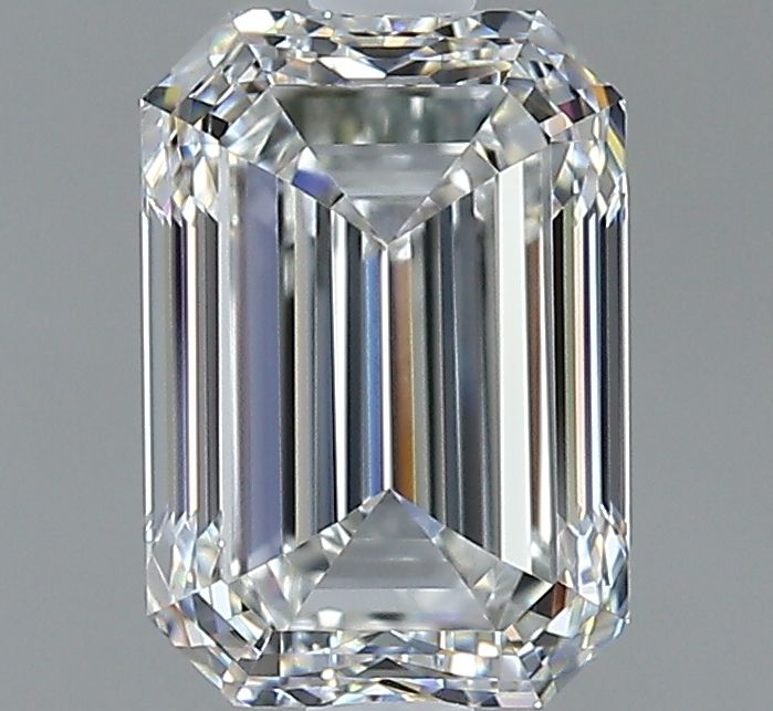 2.01 ct Emerald diamond