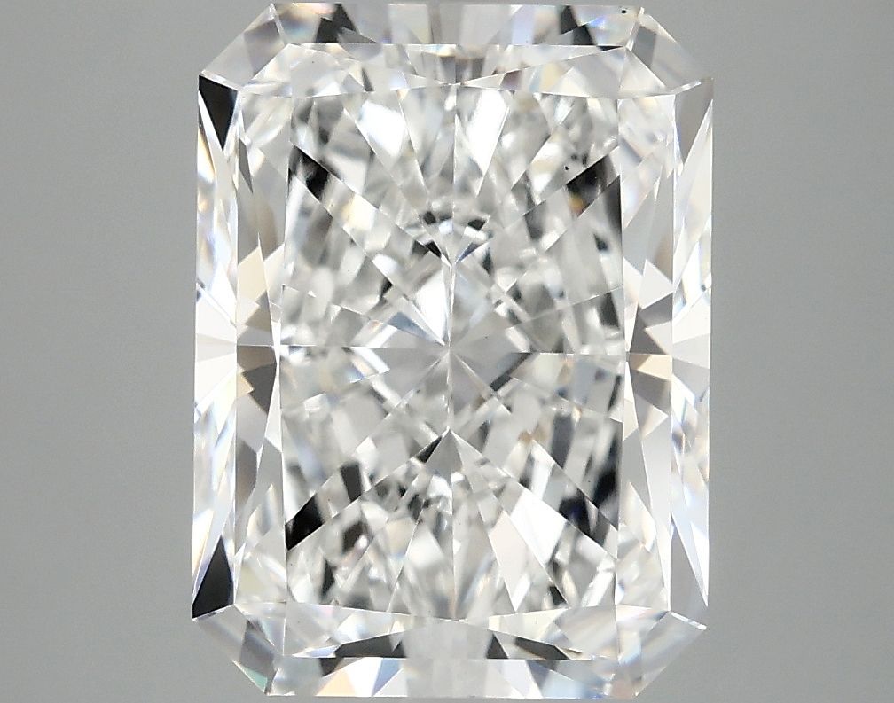5.05 ct. radiant Lab Grown Diamond front image