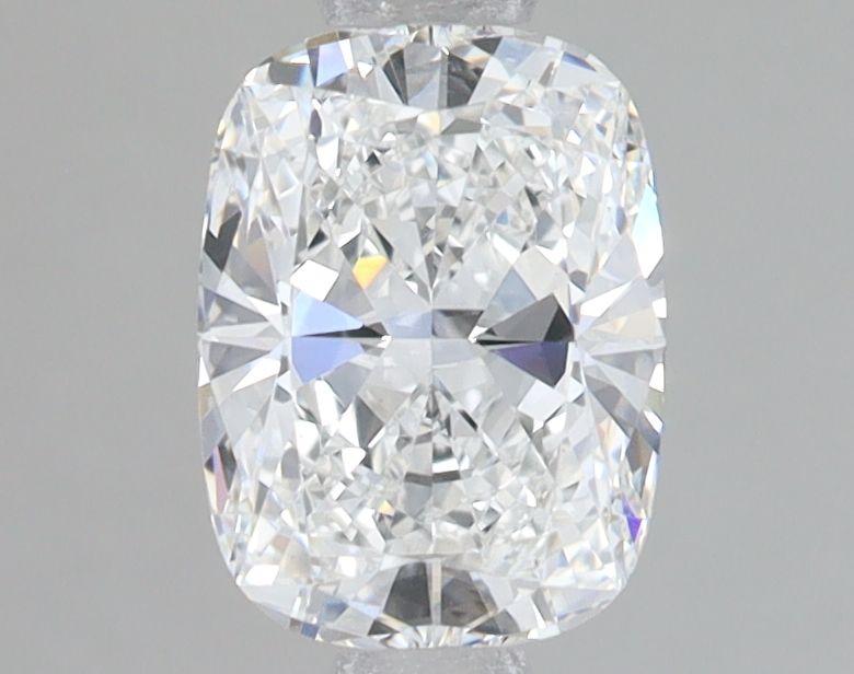 1.37 ct lab-grown Cushion modified Diamond