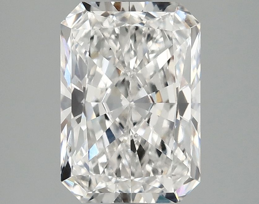 2.58 ct. radiant Lab Grown Diamond front image