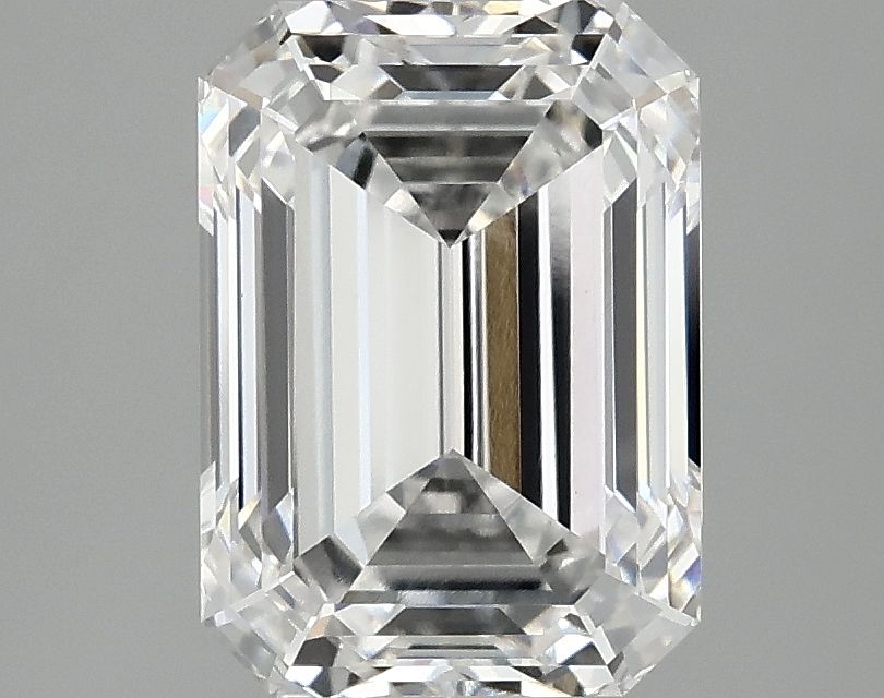 3.05 ct. emerald Lab Grown Diamond front image