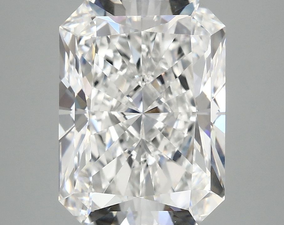 4.04 ct. radiant Lab Grown Diamond front image